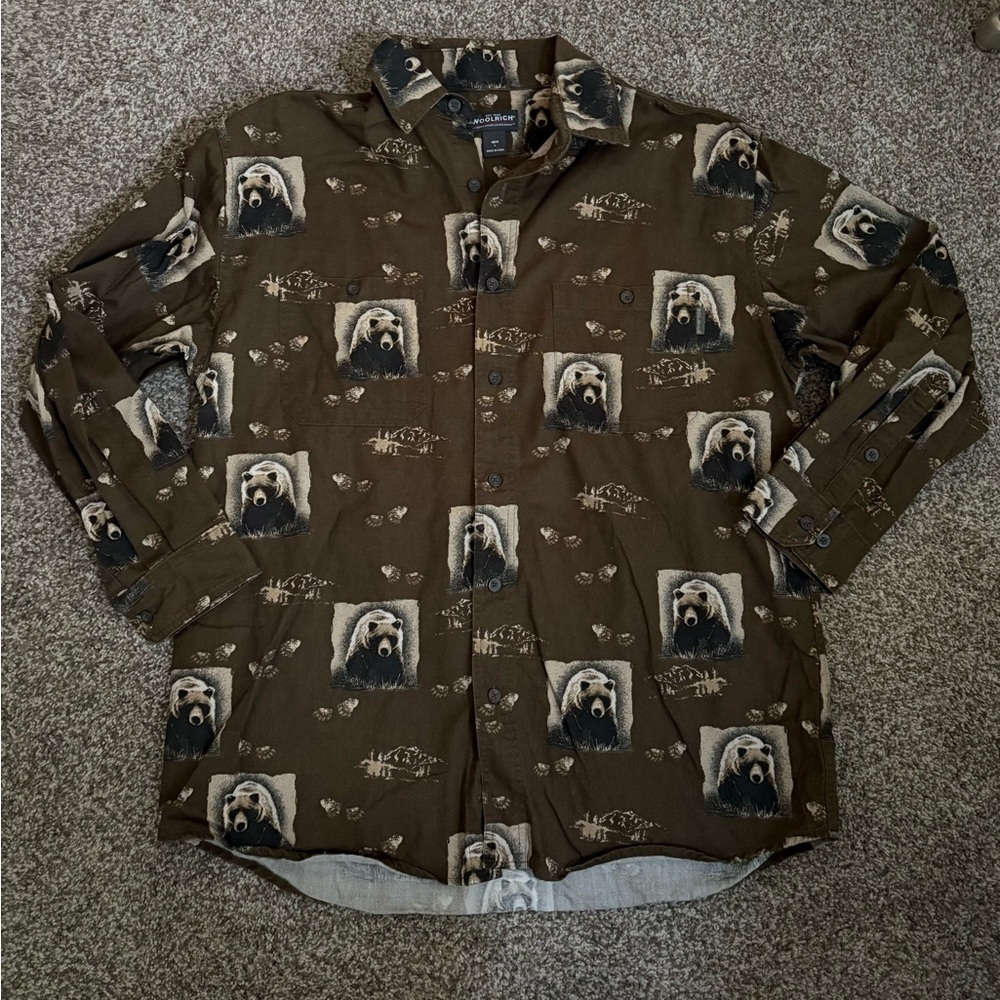 Woolrich Bear Pattern Button Down Shirt Brown Tan Size Large
